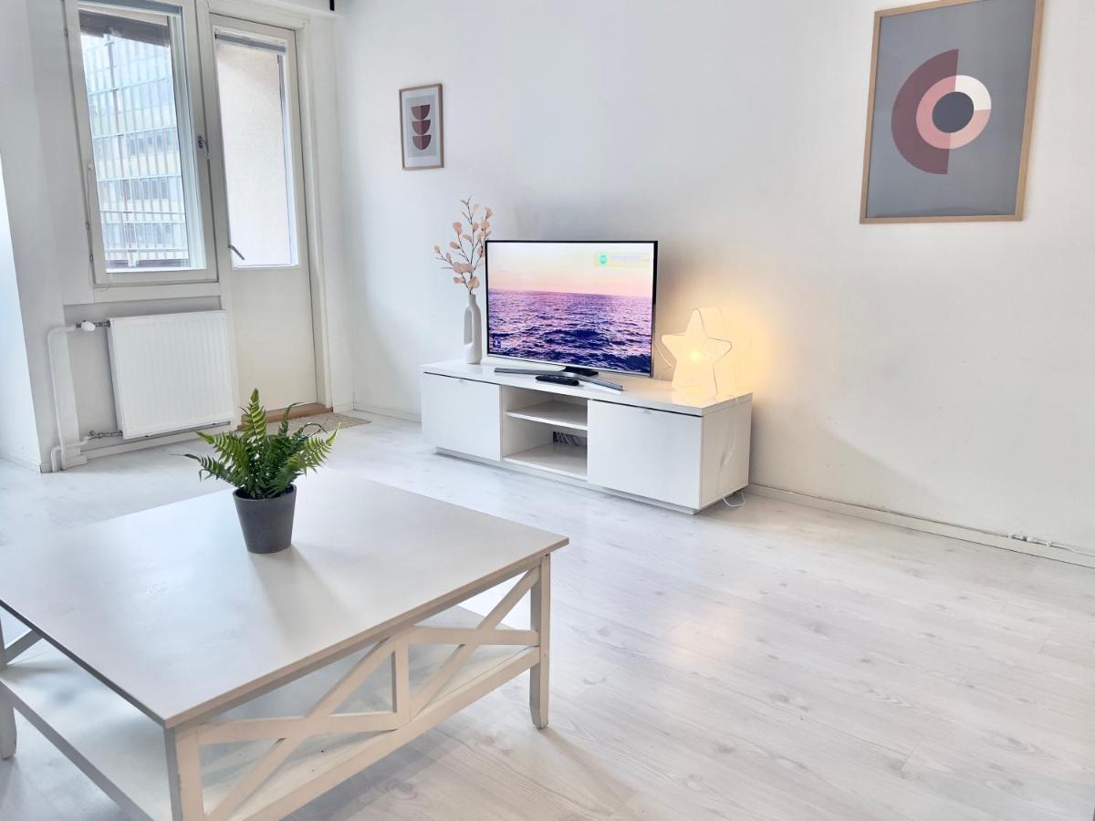 Lovely Central Apartment Helsinki Extérieur photo
